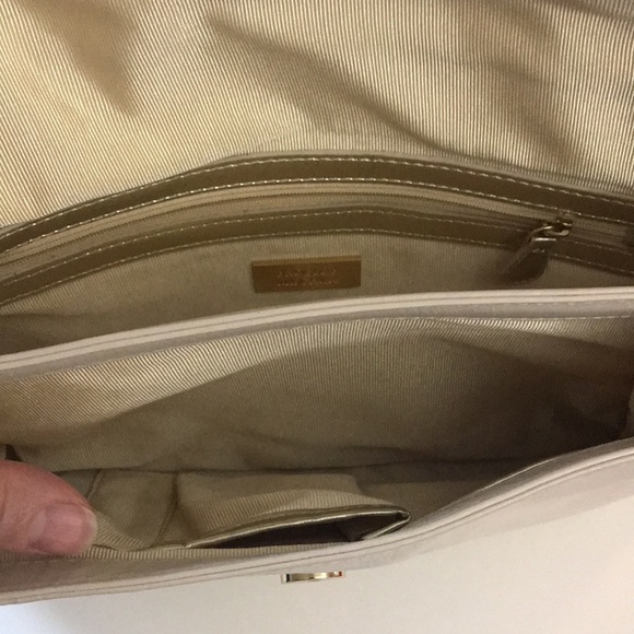 Badgley Mischka Couture Off White Leather Studded Bag - Picture 5 of 11